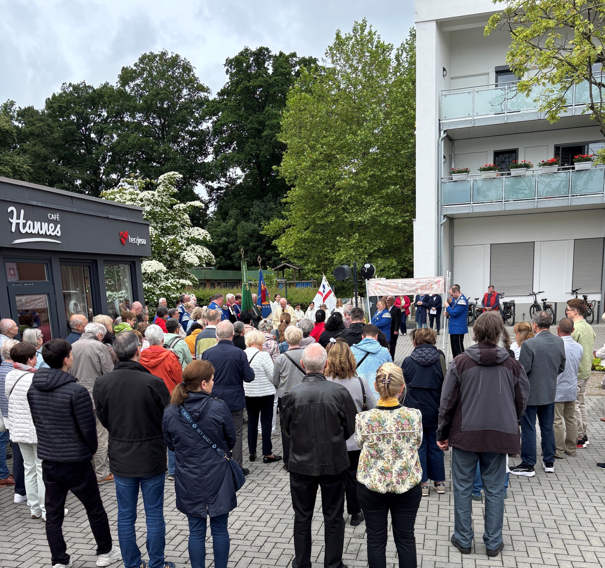 voller vorplatz 1