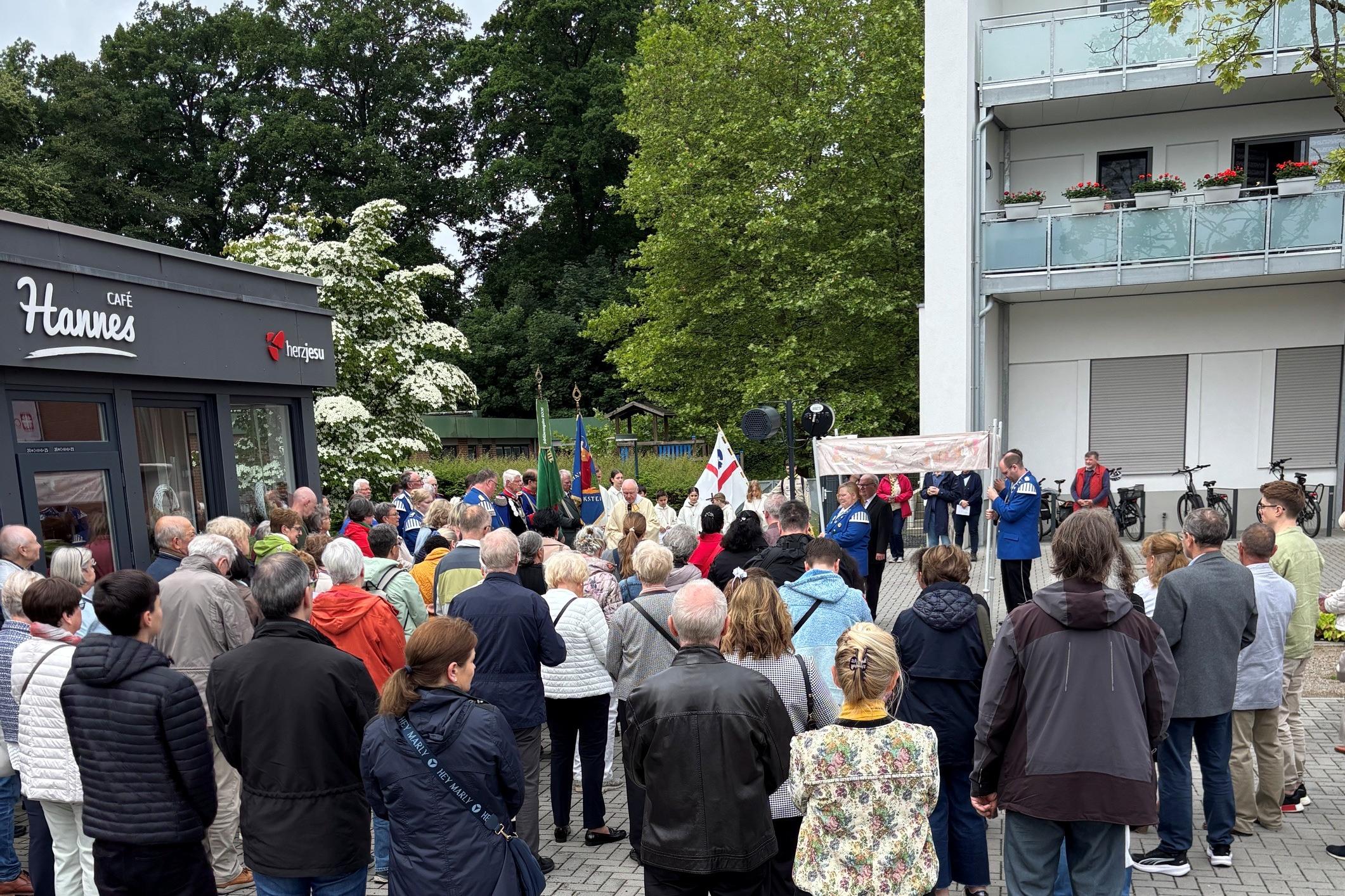 voller vorplatz 1